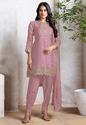 Embroidered Georgette Scalloped Punjabi Suit in Pink