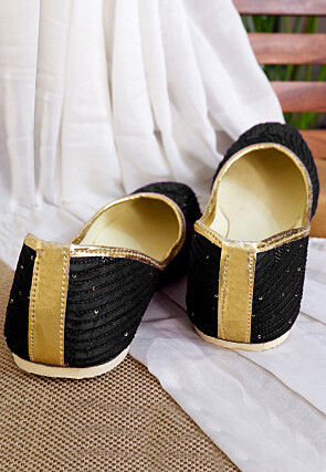 Embroidered Georgette Women Jutti in Black