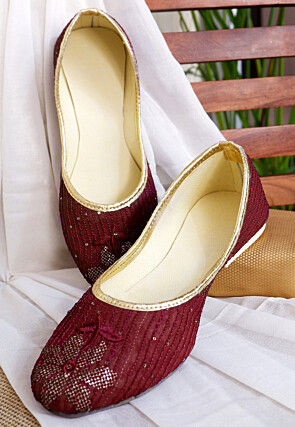 Embroidered Georgette Women Jutti in Maroon