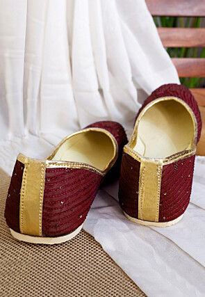 Embroidered Georgette Women Jutti in Maroon