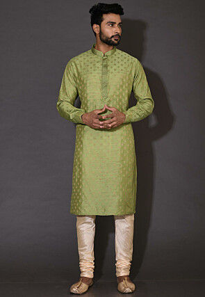Embroidered Neckline Cotton Silk Jacquard Kurta in Green