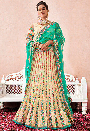 Buy Green Silk Embroidery Gota Leaf Neck Champa Waistband Lehenga Set For  Women by Studio Bagechaa Online at Aza Fashions.