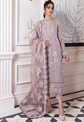 Add a Chic Touch to the Festivities in Elegant Full Sleeve Salwar Kameez Ensembles