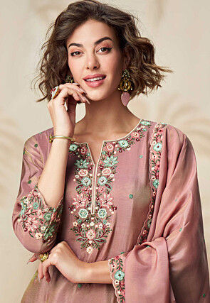 Page 6 | Pakistani Suits: Buy Designer Pakistani Dresses For Women Online