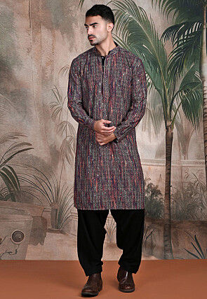 Embroidered Pure Cotton Kurta in Multicolor