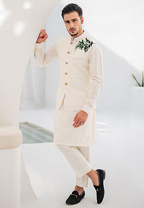 Embroidered Pure Cotton Kurta Set in Off White
