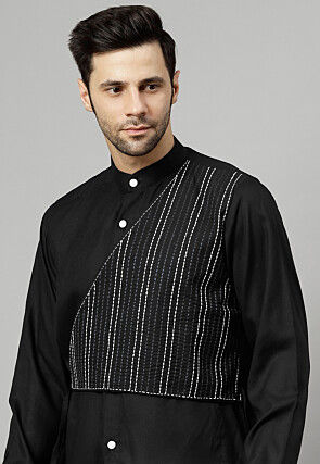 Embroidered Rayon Short Kurta Set in Black