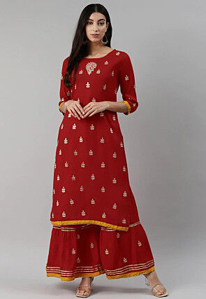 Embroidered Rayon Straight Kurta in Red