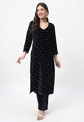 Embroidered Sleeve Velvet Straight Kurta Set in Navy Blue