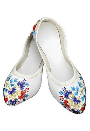 Embroidered Synthetic Women Jutti in White