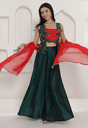 Embroidered Taffeta Silk Crop Top Set in Red and Green