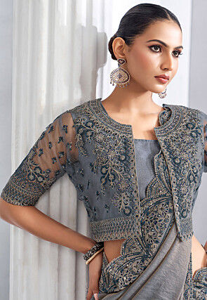 Embroidered Trim Chiffon Saree in Grey