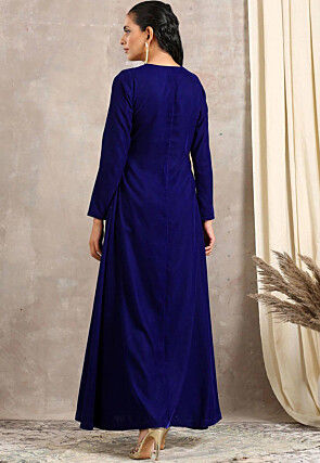 Embroidered Velvet Front Slit Kurta in Royal Blue