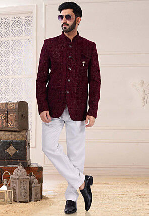 embroidered velvet jodhpuri suit in wine v1 muy908