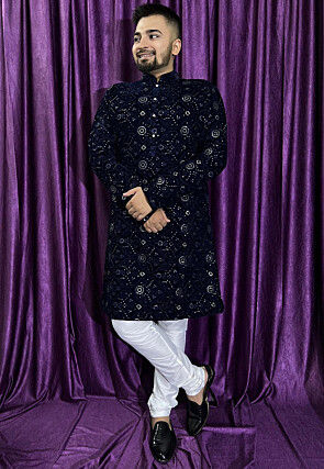Embroidered Velvet Kurta Set in Navy Blue