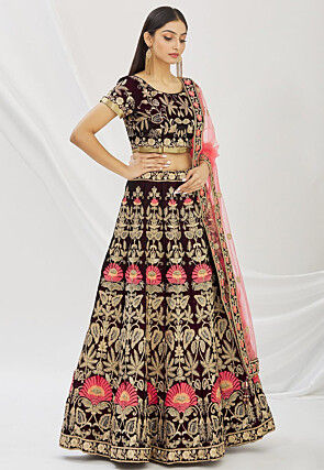 Page 8 | Buy Designer Bridal Lehenga Cholis for Wedding Online | Utsav ...