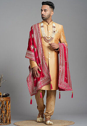Embroidered Velvet Men Dupatta in Pink