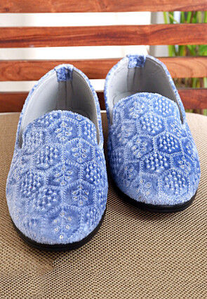 Embroidered Velvet Men Mojari in Grey
