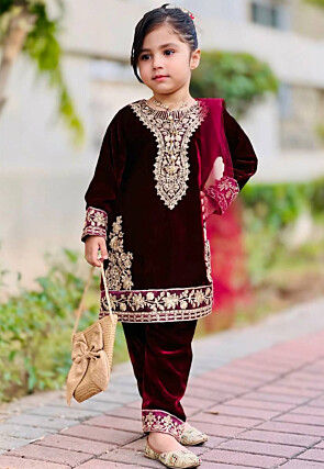 Red - Velvet - Collection of Indian Dresses, Accessories & Clothing in Ethnic Fashion Red - Velvet - Collection of Indian Dresses, Accessories & Clothing in Ethnic Fashion