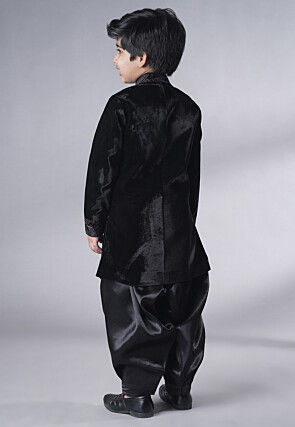 Embroidered Velvet Sherwani Set in Black