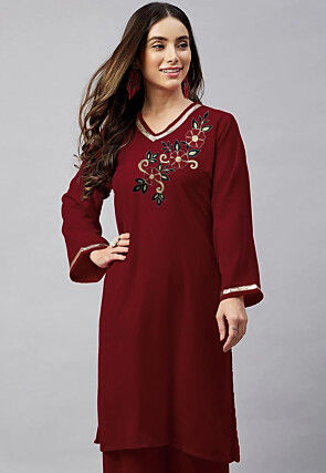 Embroidered Velvet Straight Kurta in Maroon