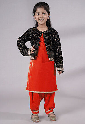 Embroidered Velvet Straight Kurta Set in Red