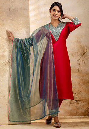 Embroidered Viscose Rayon Pakistani Suit in Fuchsia