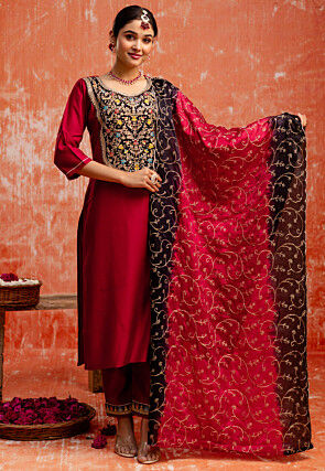 Embroidered Viscose Rayon Pakistani Suit in Fuchsia