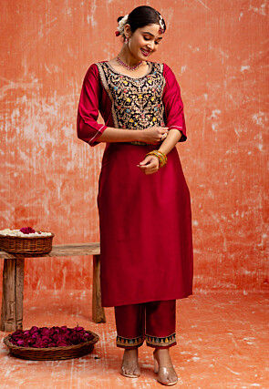 Embroidered Viscose Rayon Pakistani Suit in Fuchsia