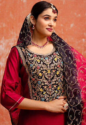 Embroidered Viscose Rayon Pakistani Suit in Fuchsia