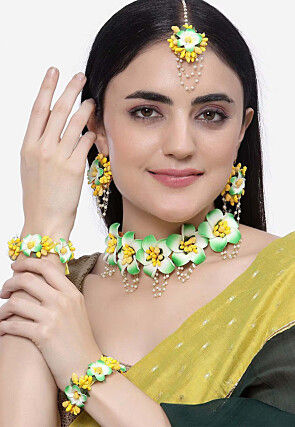 Floral Choker Necklace Set