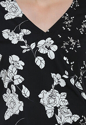Floral Printed Crepe Top in Black