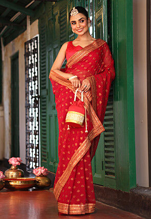 Foil Printed Chiffon Saree in Red