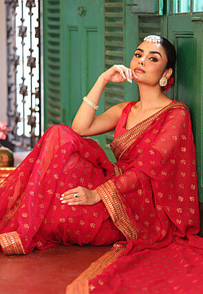 Foil Printed Chiffon Saree in Red