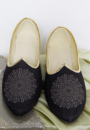 Foil Printed Kota Silk Mojari in Black