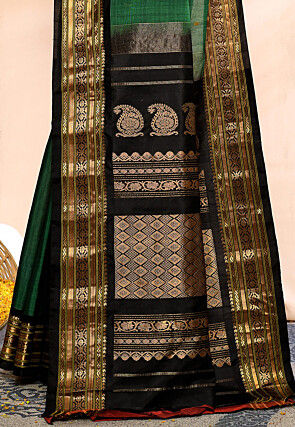 Gadwal Pure Silk Cotton Handloom Saree in Green