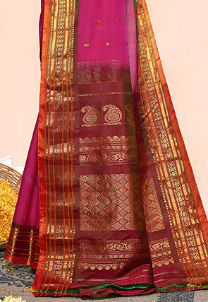 Gadwal Pure Silk Cotton Handloom Saree in Magenta