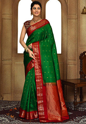 Handloom Pure Silk Gadwal Saree in Light Green : SMUA203