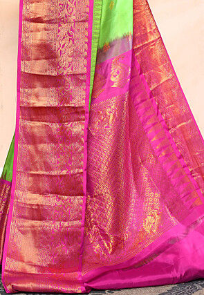 Gadwal Pure Silk Handloom Saree in Light Green