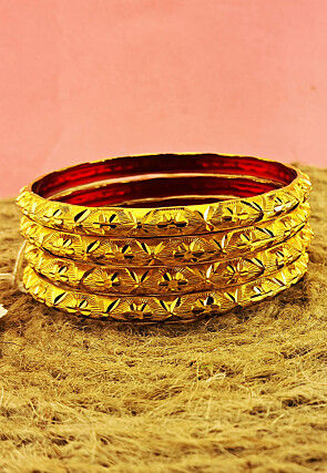 Golden Polished Bangle Set
