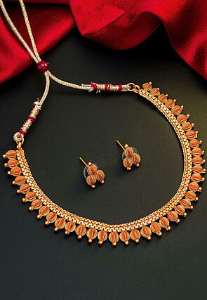 Golden Polished Beaded Choker Necklace Set
