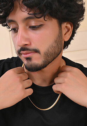 Golden Polished Men Neck Chain