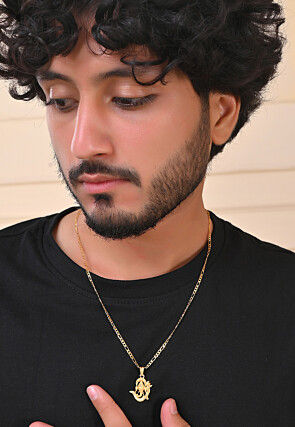 Golden Polished Men Neck Chain