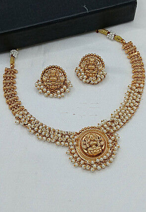 Golden Polished Temple Necklace Set