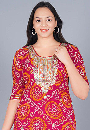 Gota Embroidered Pure Chinon Crepe Straight Kurta in Fuschia