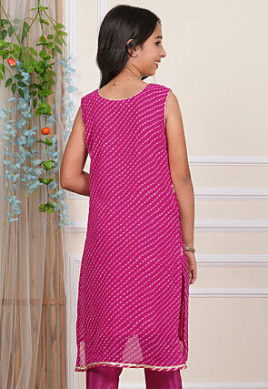 Gota Patti Georgette Straight Kurta in Fuchsia