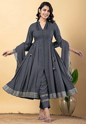 Page 25 | Anarkali Suits: Buy Designer Anarkali Dresses and Outfits Online | Utsav Fashion Page 25 | Anarkali Suits: Buy Designer Anarkali Dresses and Outfits Online | Utsav Fashion
