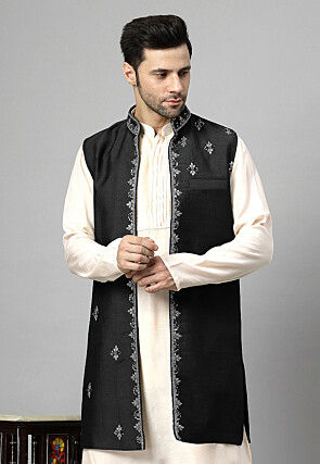 Page 3 Wedding Jackets Ethnic Wear for Men Buy Latest Indian Outfits for Men Online Utsav Fashion