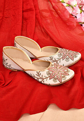 Hand Embroidered Dupion Silk Women Jutti in Light Beige