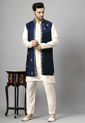 Hand Embroidered Muslin Silk Kurta Set in Off White